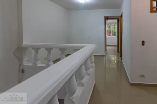 Casa En Venta En Búcaros. Cod V12491