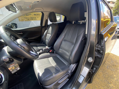 Mazda 2 1.5 Touring