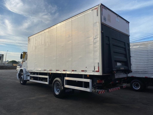 Imagem 9 de 14 de Mercedes Benz 1319