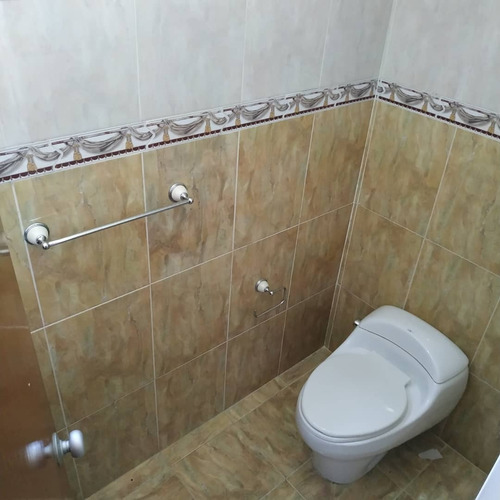 Imagen 9 de 17 de Penthouse En Venta / Urbanizacion San Jacinto Maracay / 04265330106 / 04166437900