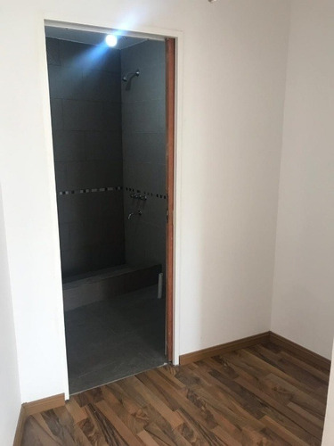 Imagen 8 de 14 de Duplex En Venta En Ituzaingo Norte