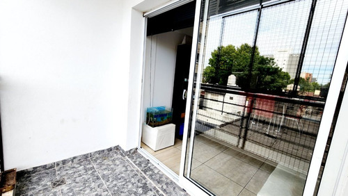 Venta Dpto 3 Amb Doble Balcon Caseros Norte