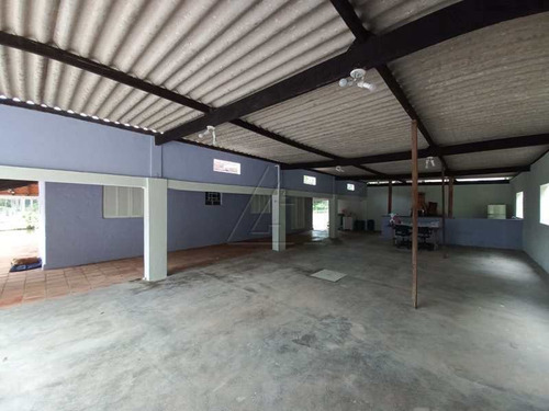 Imagem 11 de 30 de Chácara Com 6 Dorms, Barnabés, Juquitiba - R$ 600 Mil, Cod: 3999 - V3999