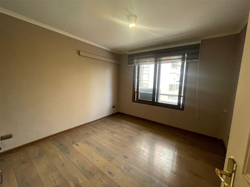Departamento En Arriendo De 3 Dorm. 2 Estac. En Las Condes