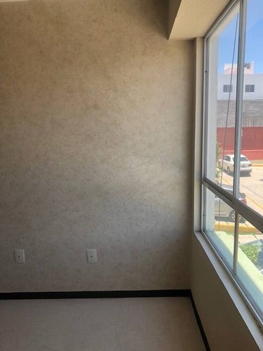 Casa En Renta Calle 12 Sur, Los Héroes Puebla 1° Sección