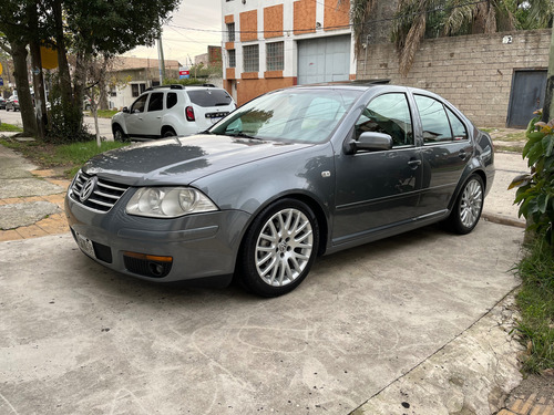 Volkswagen Bora 1.8 Highline T 180cv Cuero