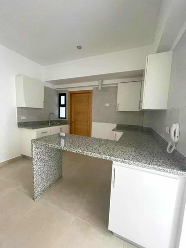 Imagen 5 de 13 de Apartamento En Venta En Evaristo Morales, Cercano Avenida