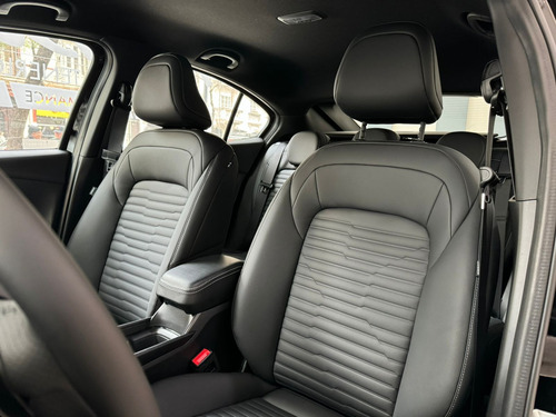 Fiat FASTBACK 1.3 T270 At6