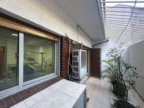 Consultorio Odontologico En Venta En Monte Castro