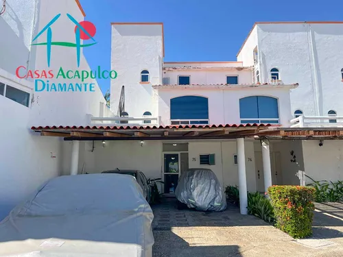 Cad Villas Playa Diamante 75. Terrazas Con Salida A La Alberca