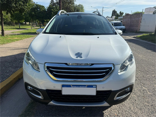 Peugeot 2008 1.6 Feline