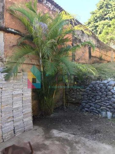 Imagem 12 de 15 de Casa Em Santa Tereza Com Grande Área Externa!! - Cpcv20007