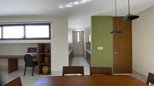 Departamento En Venta De 3 Habitaciones En Privada