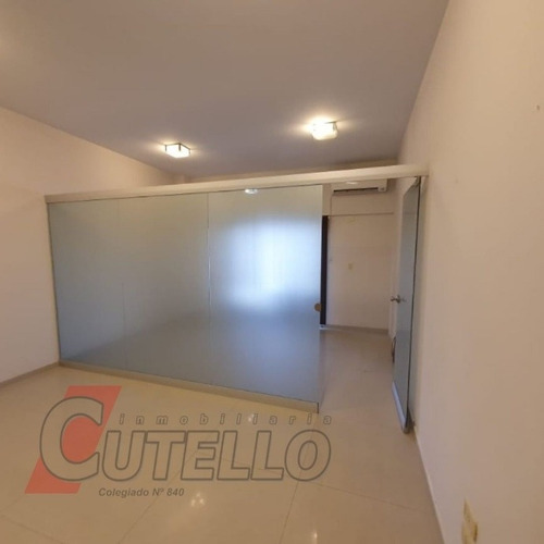 Imagen 6 de 9 de Oficina En Alquiler En Quilmes Centro