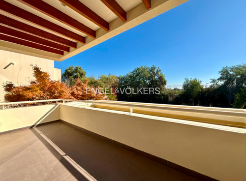 Casa Moderna Posibilidad De Arriendo Con Opción A Compra