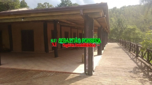 Fazenda Com Lago E Gigante Natural - Em Paraibuna - 680