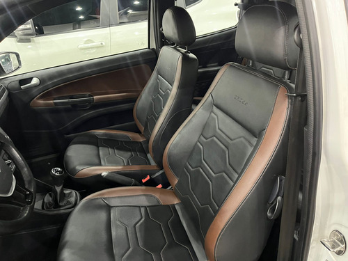 Volkswagen Saveiro Volkswagen Saveiro Cross Cabine Dupla