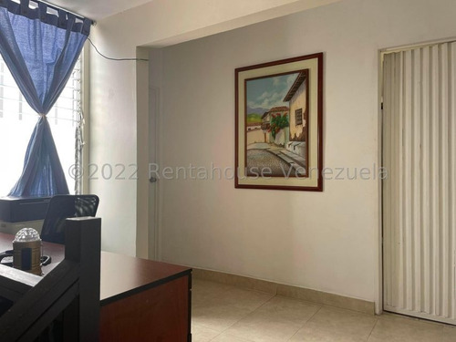 Imagen 10 de 26 de Julio Latouche Vende Casa La Esmeralda 22-21755 Jj35