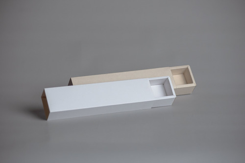 Imagen 9 de 10 de Caja Fosforera Rectangular Alargada Angosta 22 X 4,5 X 3,5 Cm (x 50 U.) +/- 9 Bombones Chocolates Accesorios - Bauletto
