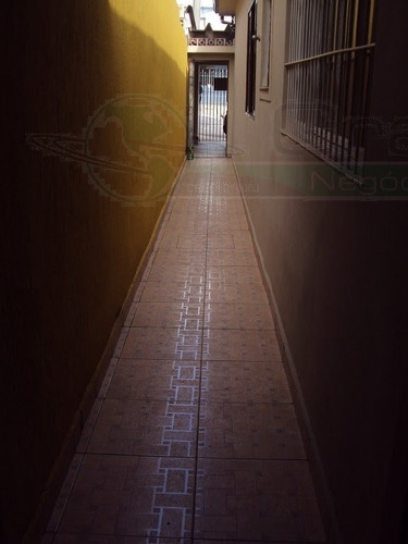 Casa Térrea Para Venda, 2 Dormitório(s), 110.0m² - 4040
