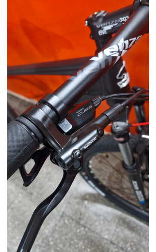 Bicicleta Venzo Stinger Mtb R29 Monoplato 10 Vel Shimano Negro M