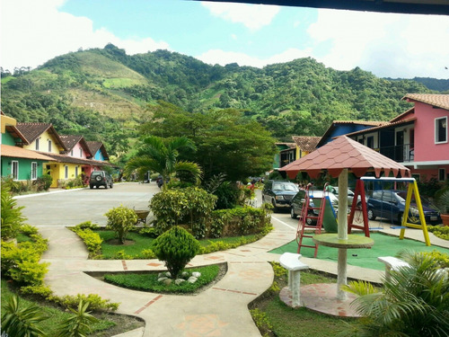 Cabañas En Posada Caripe Estado Monagas Ve13-038mc-mdar