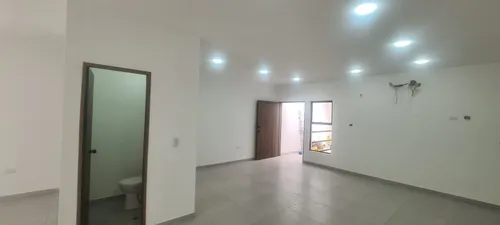 Oficina En Arriendo En Santa Mónica Residencial. Cod A8014726