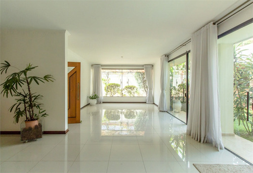 Imagem 3 de 30 de Casa - Venda - 4 Dormitorios - Alto Boa Vista - Reo33666