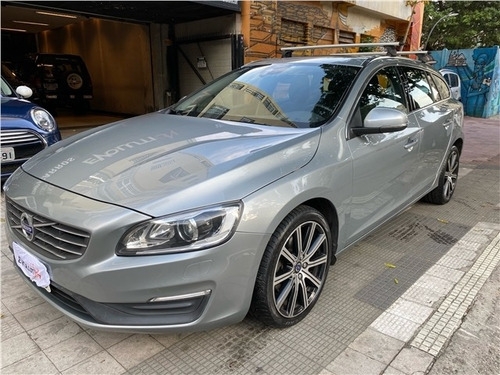 Volvo V60 2.0 T5 Momentum Turbo Gasolina 4p Automático