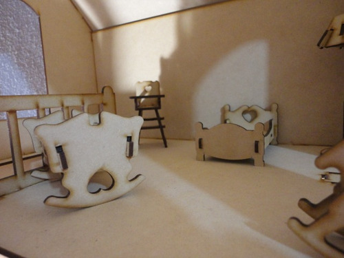 Imagen 4 de 10 de Casa De Muñecas California + Kit 23 Muebles Madera Mdf