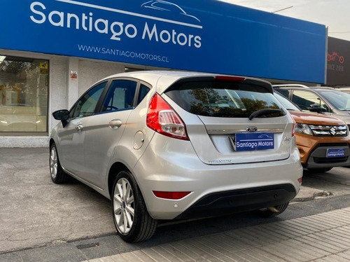 Ford Fiesta Titanium Un Dueño 2018