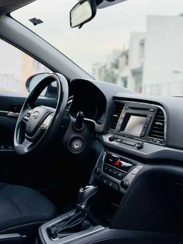 Hyundai Elantra 2.0 Gls At