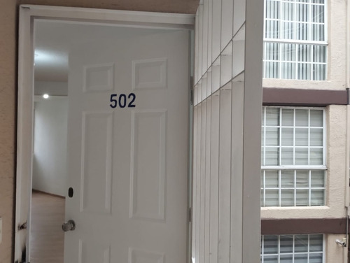 Departamento En Venta En La Miguel Hidalgo Col. San Joaquin