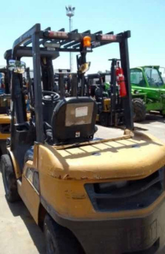 Imagen 15 de 25 de Autoelevador Cat Gp35nm 3500kg Torre Alta 6mts