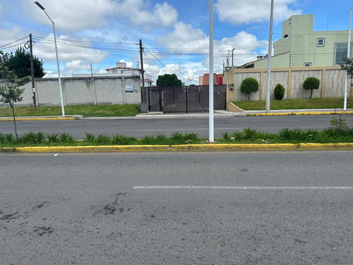 Terreno En Venta En Privada Sobre Av Lerma