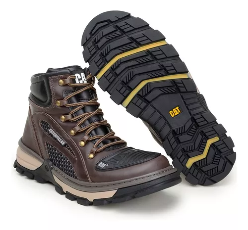 Bota Masculina Caterpillar em Couro Marrom, Adventure Shoes