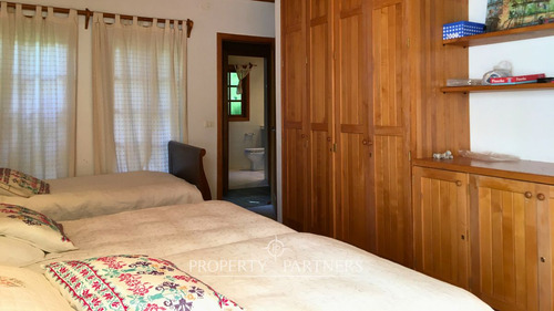 Casa De Veraneo Con Playa Propia