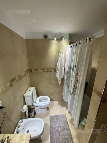 Imagen 11 de 11 de Departamento 4 Ambientes En Venta - Mart.-vias/santa Fe