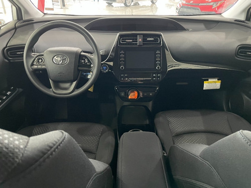 Imagen 10 de 14 de Toyota Prius Base 2022
