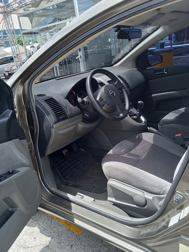 Nissan Sentra Sincrónico