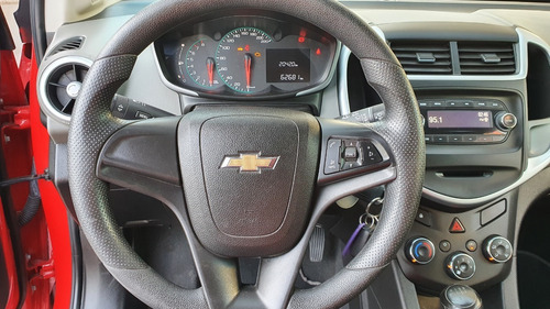 Chevrolet Sonic 2017 Lt Hatchback Std