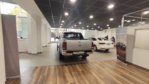 Imagen 3 de 19 de Amarok Trendline 4x2 Plan Avanzado 70/30 K