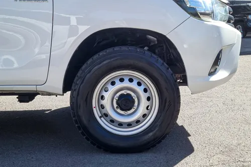 Toyota Hilux 2.8 Tdi Cabina Doble Mt