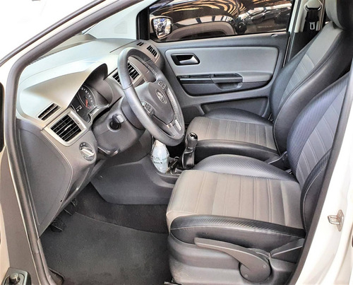Volkswagen Fox 1.6 Msi Comfortline 8v Flex 4p Manual