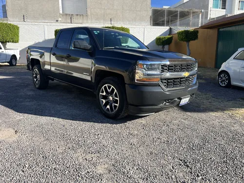 Chevrolet Silverado 5.4 2500 Cab Ext Ls V8 4x2 At