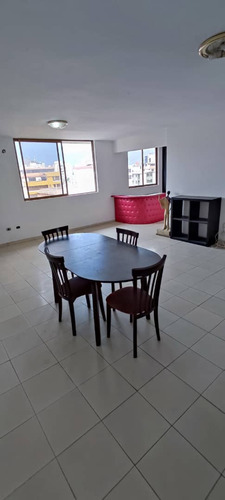 Se Vende Apto En San Isidro
