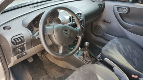 Chevrolet Corsa 1.0 Joy 5p
