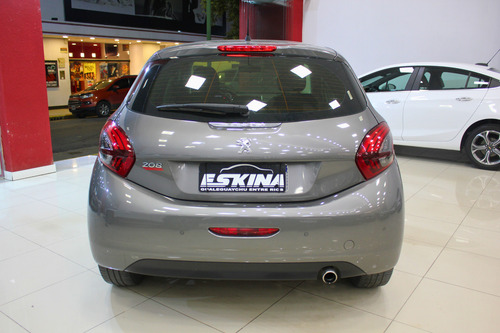 Peugeot 208 1.6 Allure
