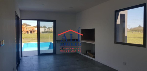 Casa En Altos De Campo Grande