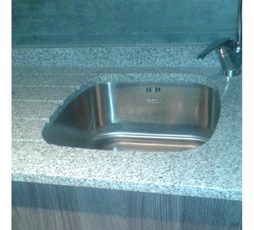 Imagen 2 de 19 de Departamento En Sector Céntrico De La Región Metropolitana